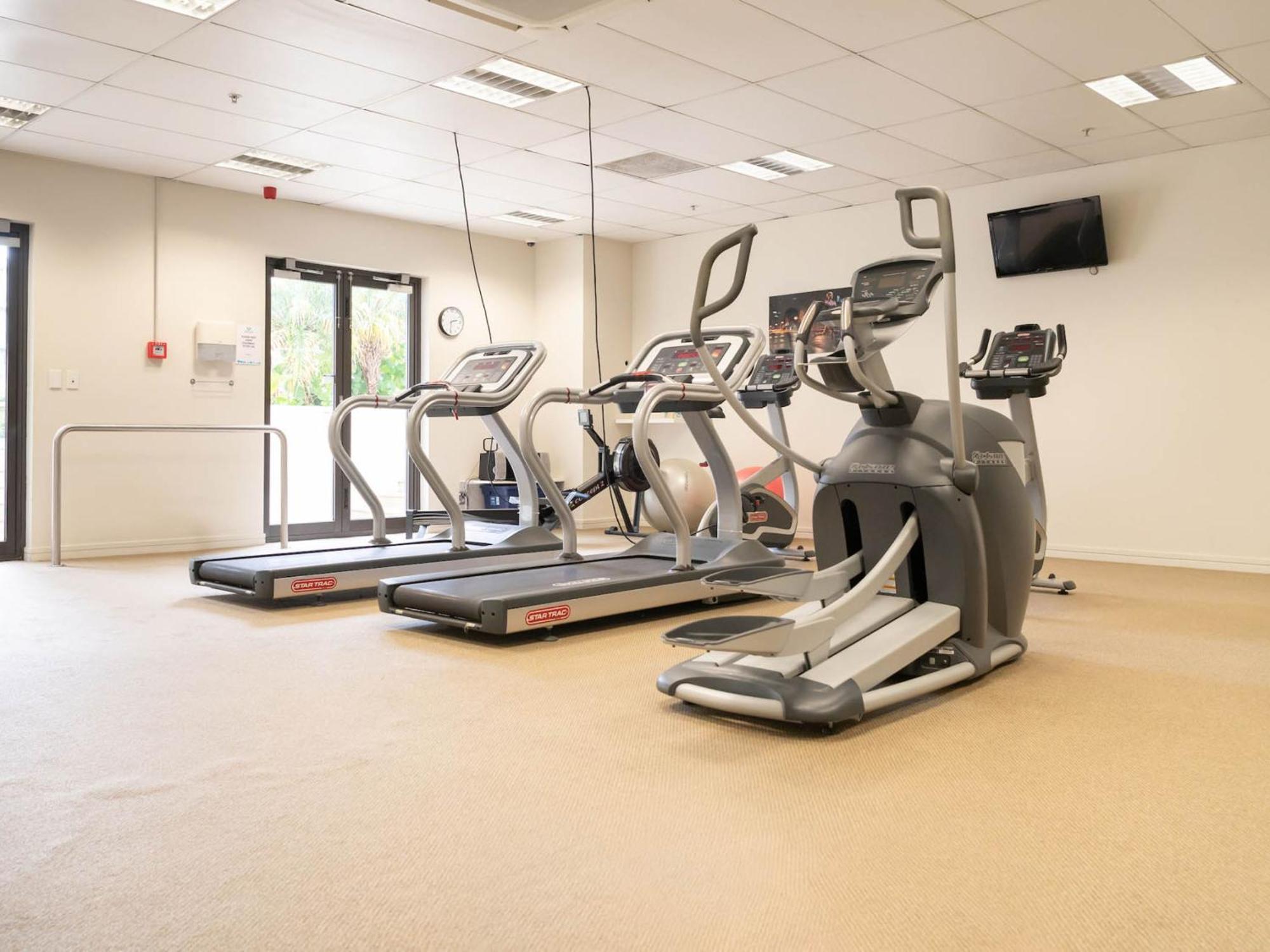 Готель Ohtel Окленд Екстер'єр фото The gym at the National Rehabilitation Hospital