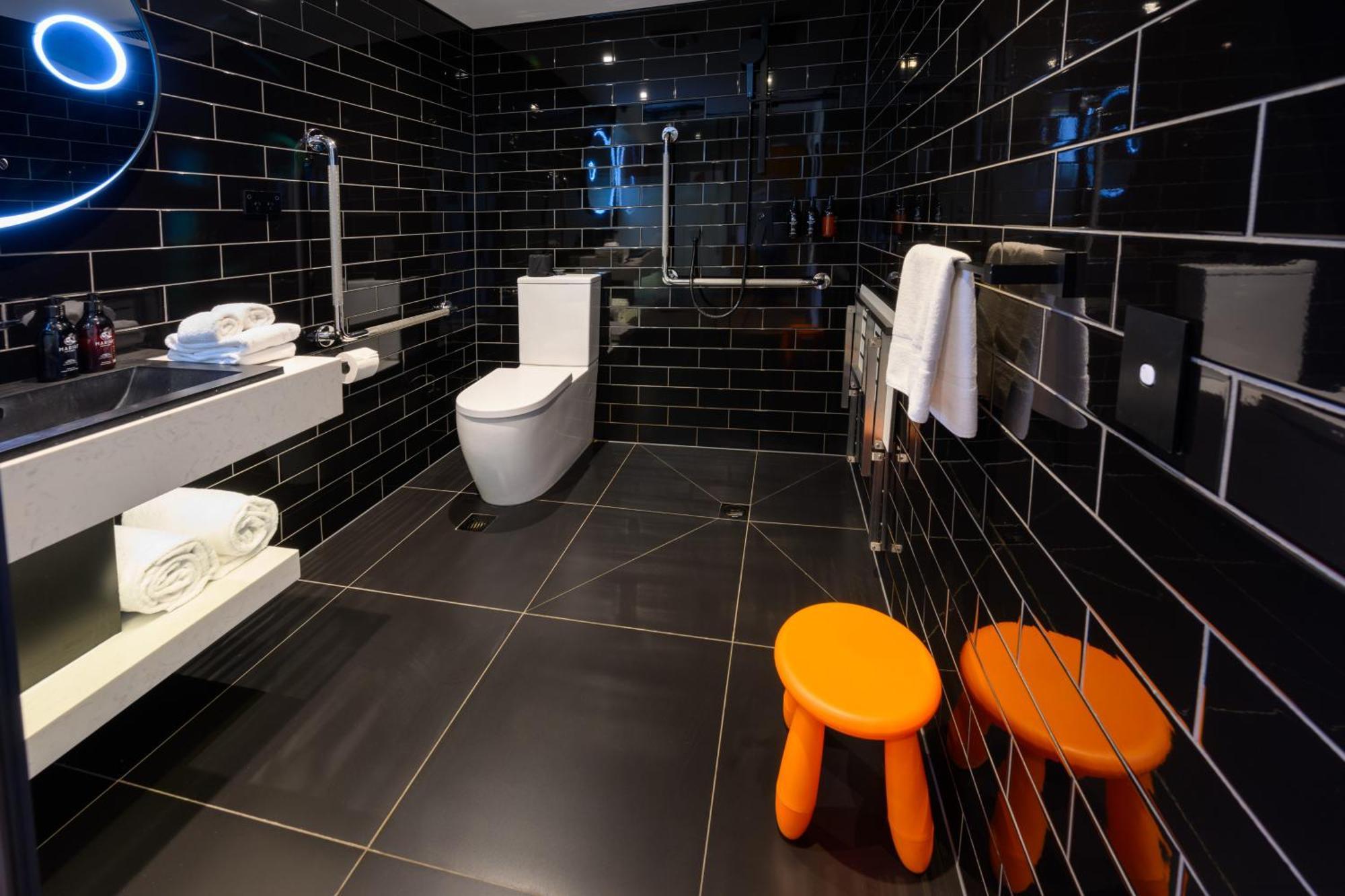 Готель Ohtel Окленд Номер фото Bathroom